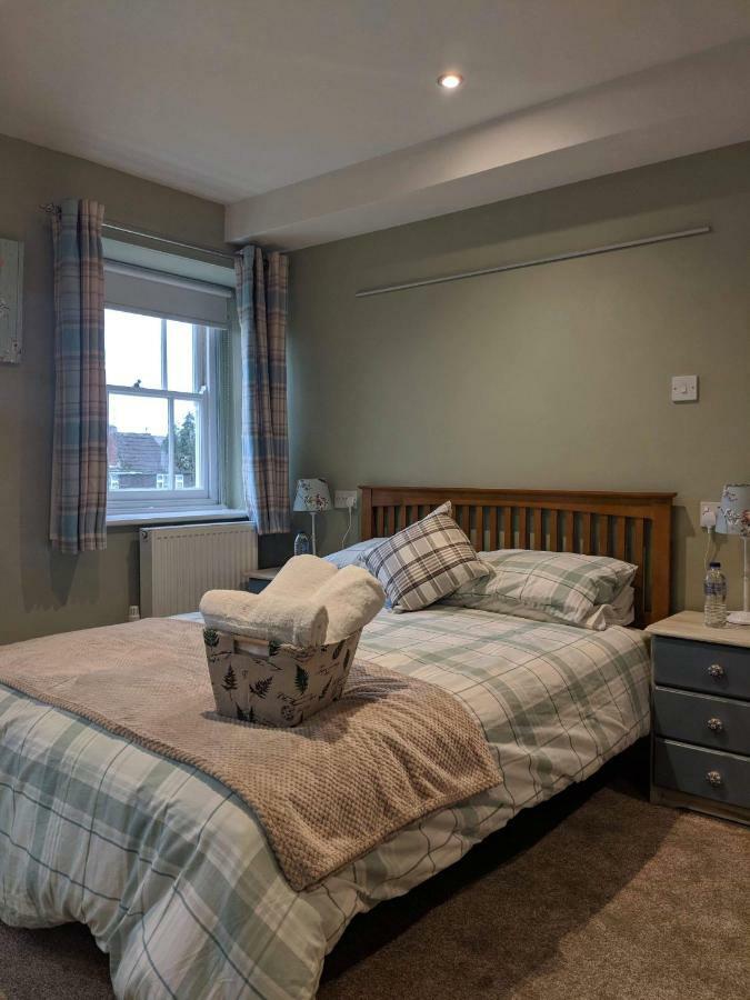 Lodbourne House B&B Gillingham  Bagian luar foto